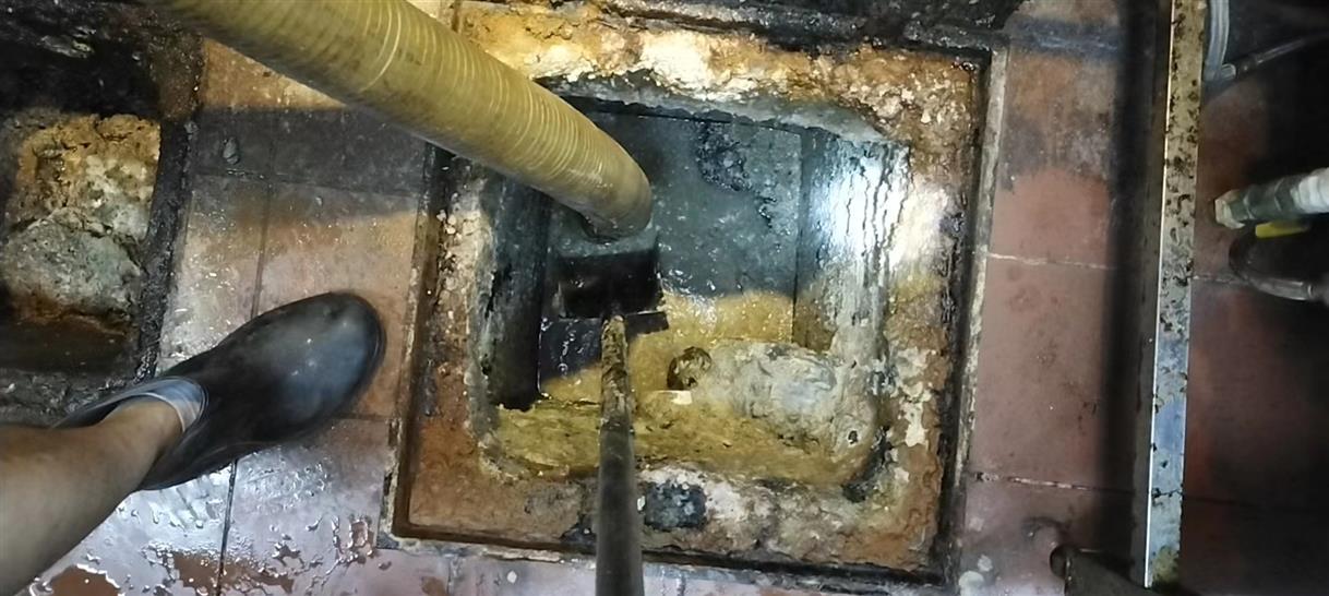 鹤岗化油池清理-污水池清掏